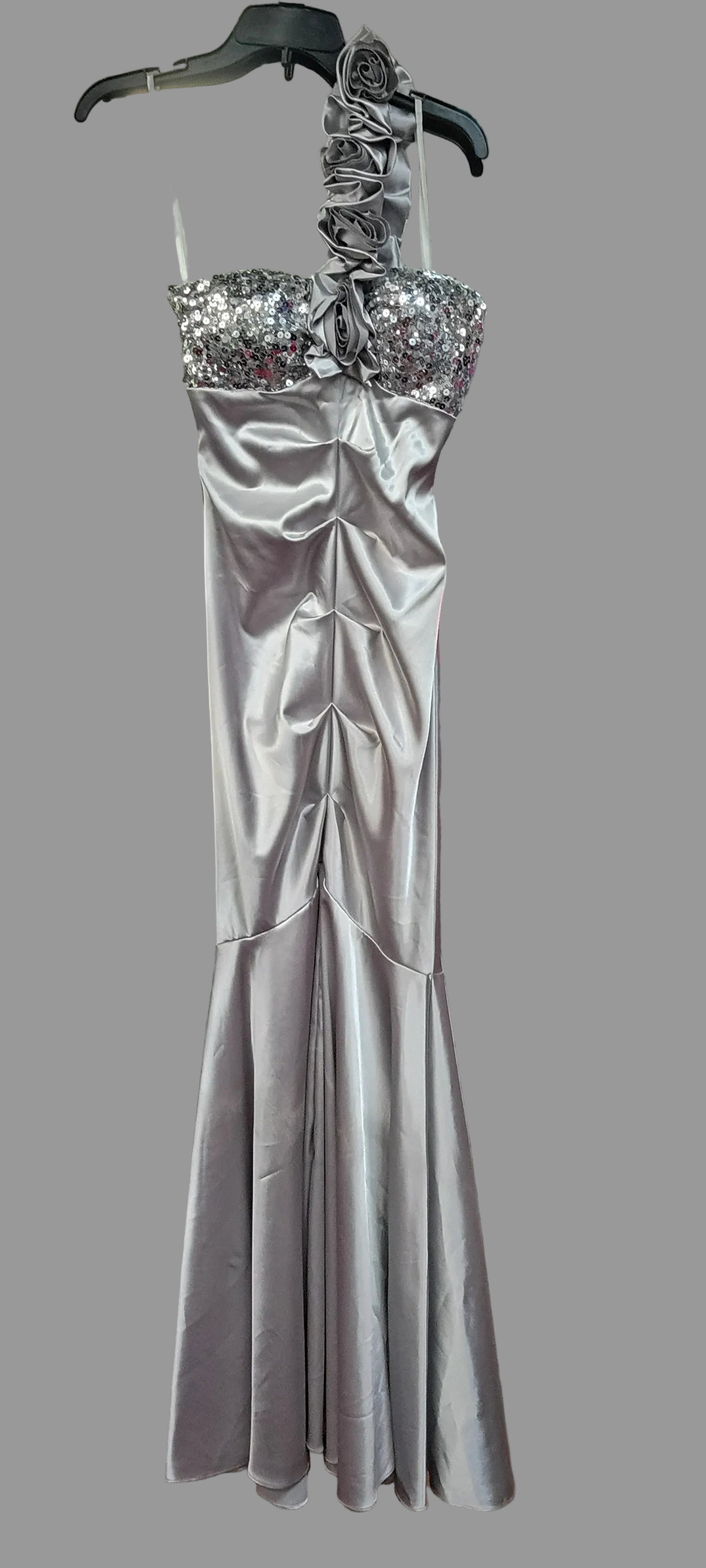 Beautiful Gala Occasion Outfit